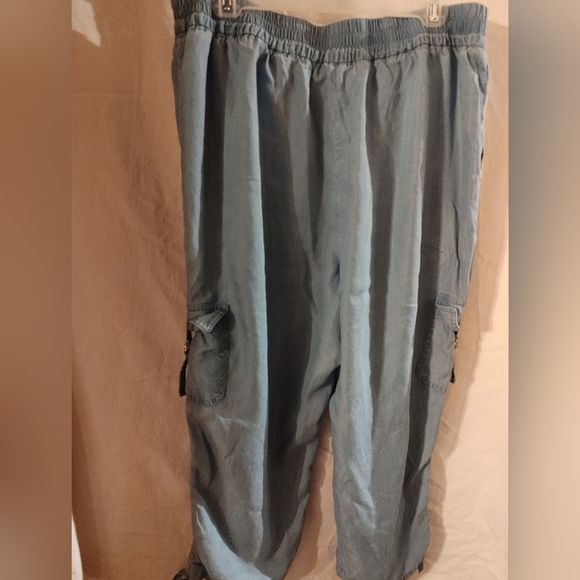 Laura Petites Capri Pants Size 14 - Picture 2 of 8
